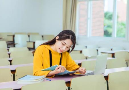 教师因病退休怎么办理手续?工资如何计算?