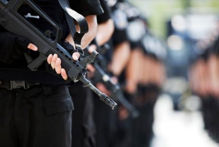 警察
